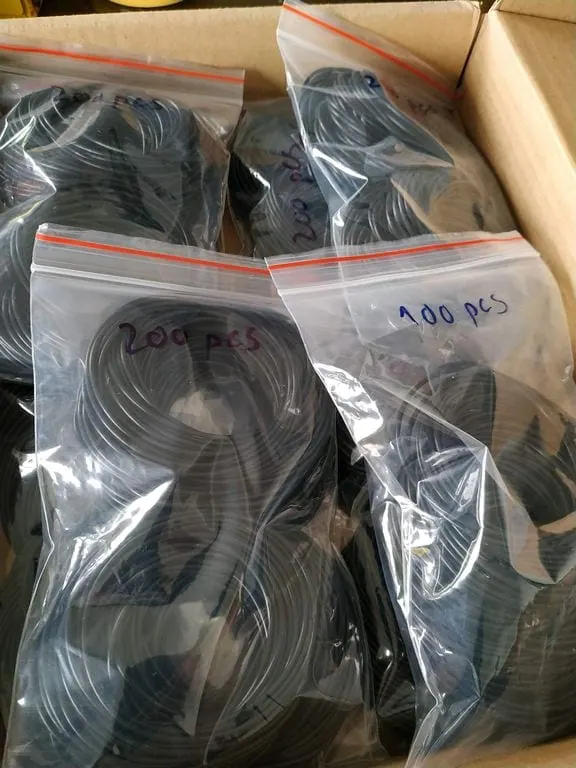 Túi zip dán nhãn đựng dây cuộn sẵn