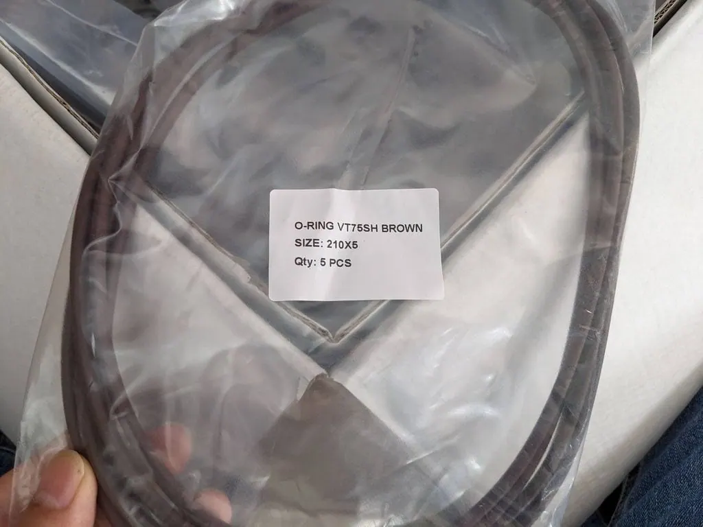 Túi oring Viton VT75 nâu cỡ 210×5 dán nhãn, 5 chiếc